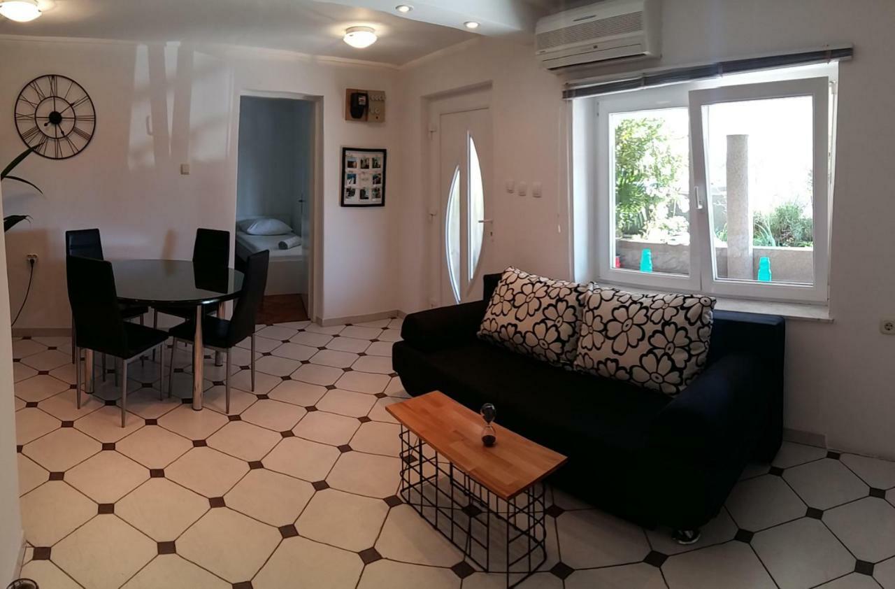 Apartment Melany Senj  Dış mekan fotoğraf